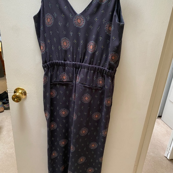 Ann Taylor cropped jumpsuit size small - Picture 2 of 6